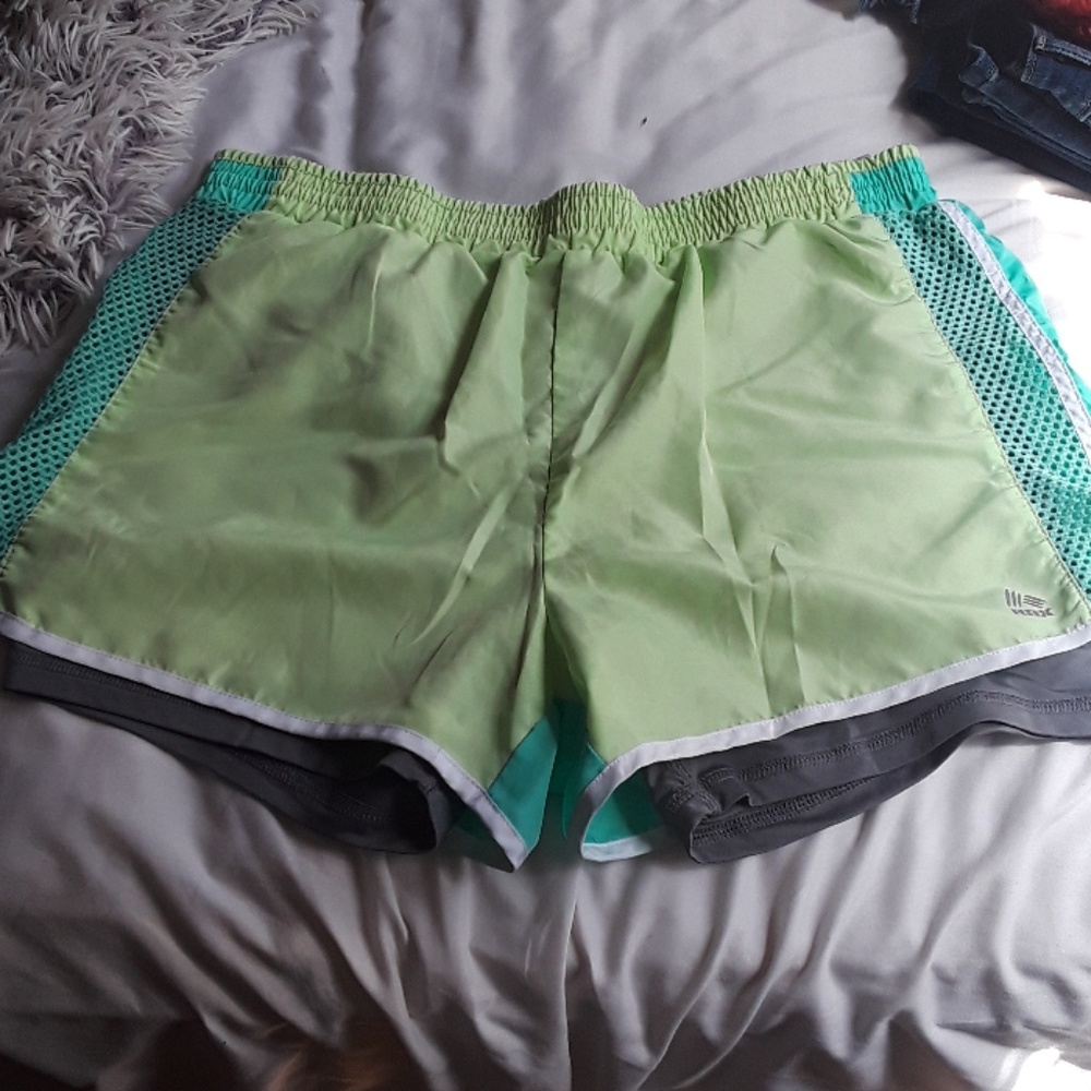 Running shorts